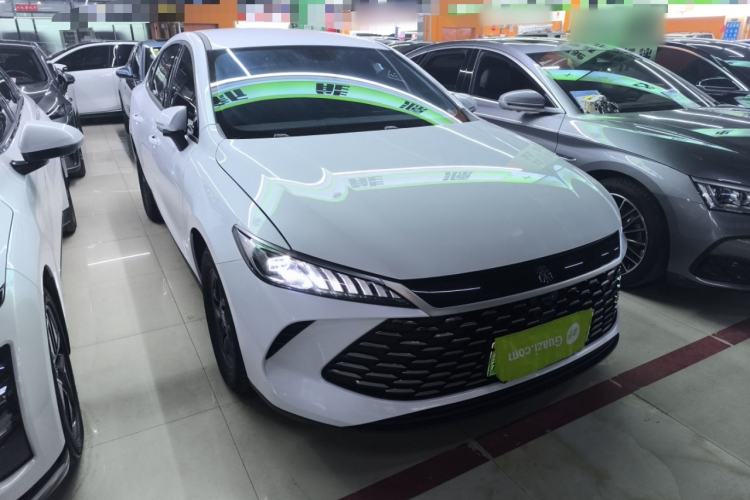 Used BYD Qin PLUS 2025 DM-i Smart Drive 55KM Leading Model
