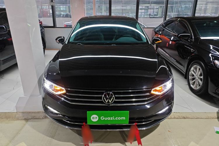 Used Volkswagen Magotan 2020 330TSI DSG Leading Model
