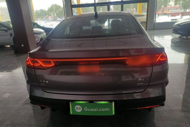 Used BYD Qin L 2025 DM-i Smart Drive 120KM Leading Model
