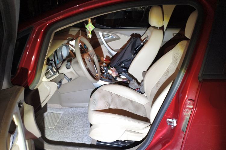 Used Buick GT 2013 GT 1.6L Manual Entry-Level Model
