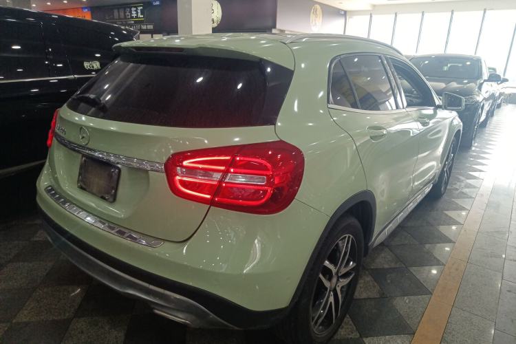 Used Mercedes-Benz GLA 2015 GLA 200 Fashion Model
