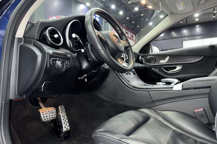 Used Mercedes-Benz C-Class 2017 Restyled C 180 L Fashion Edition Sport Version