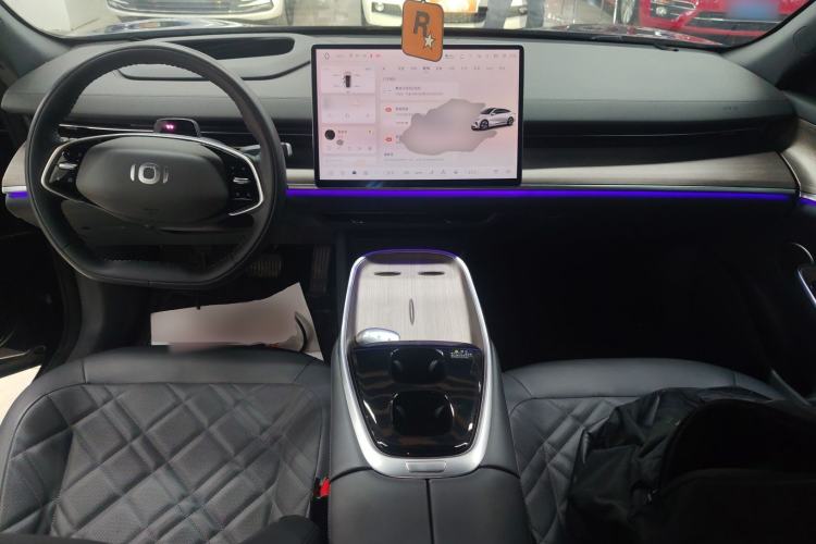 Used  A07 2024 Pure Electric "True Fragrance" Edition 515 Prestige Model
