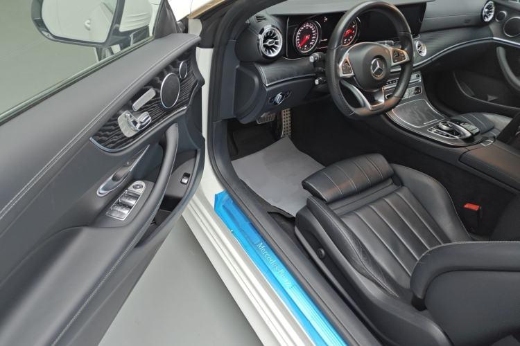 Used Mercedes-Benz E-Class 2018 E 200 4MATIC Coupe
