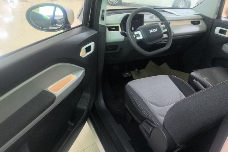 Used Chery QQ Ice Cream 2022 170km Sundae Phosphate Lithium-Ion