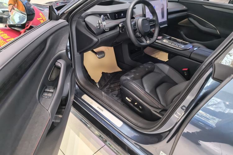 Used  SU7 2024 Four-Wheel Drive Ultra-Long Range Advanced Intelligent Driving Max Edition
