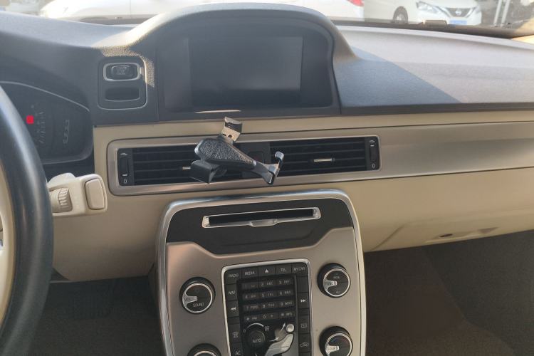 Used Volvo S80L 2014 2.0T T5 Intelligent Luxury Edition