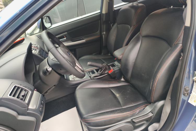 Used Subaru XV 2016 2.0i Comfort Navigation Edition
