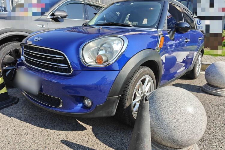 Used  Countryman 2014 1.6L COOPER Fun
