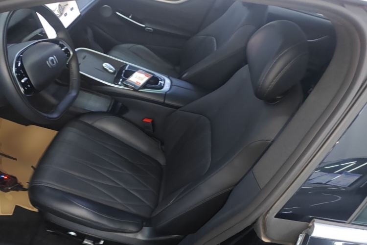 Used  A07 2025 Pure Electric "True Fragrance" Edition 625 Flagship Model
