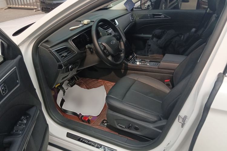 Used Ford Taurus 2019 EcoBoost 245 Premium Edition