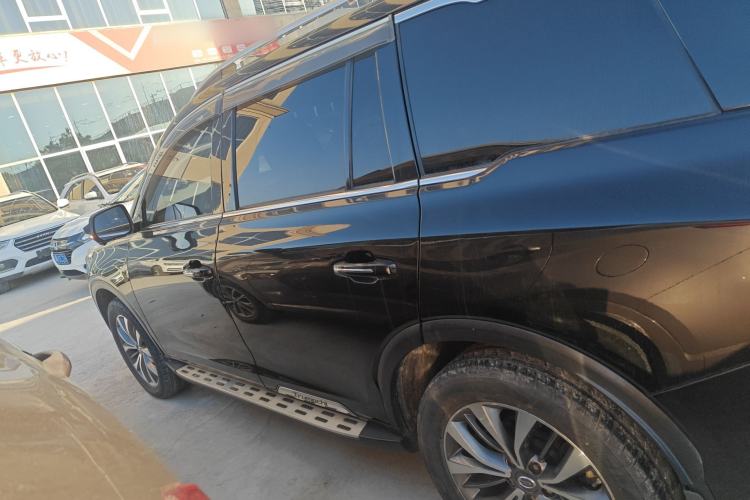 Used GAC Trumpchi GS8 2017 320T Two-Wheel Drive Luxury Smart Connectivity Version (7 Seats)
