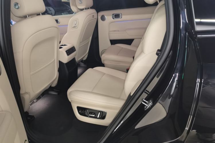 Used Li Auto L8 2025 Pro Smart Refresh Edition