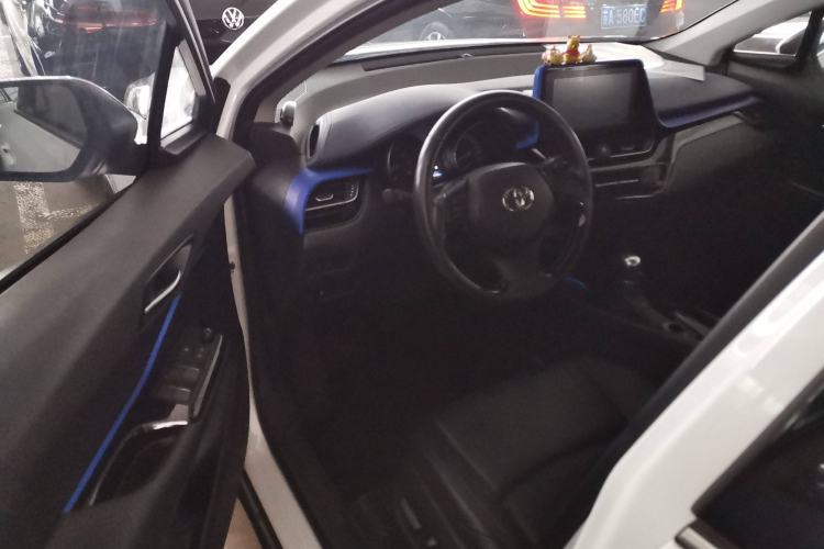 Used Toyota C-HR 2021 2.0L Luxury Edition
