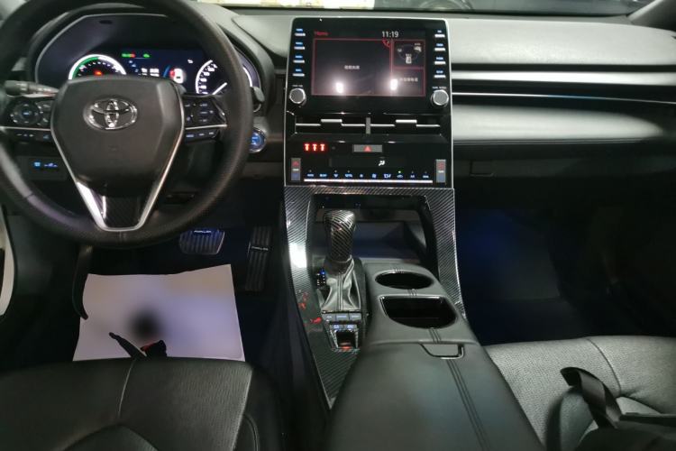 Used Toyota Avalon 2019 Dual-Engine 2.5L Luxury Edition China VI Standard
