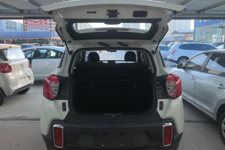 Used  Q35 2016 1.5L Manual Smart Edition
