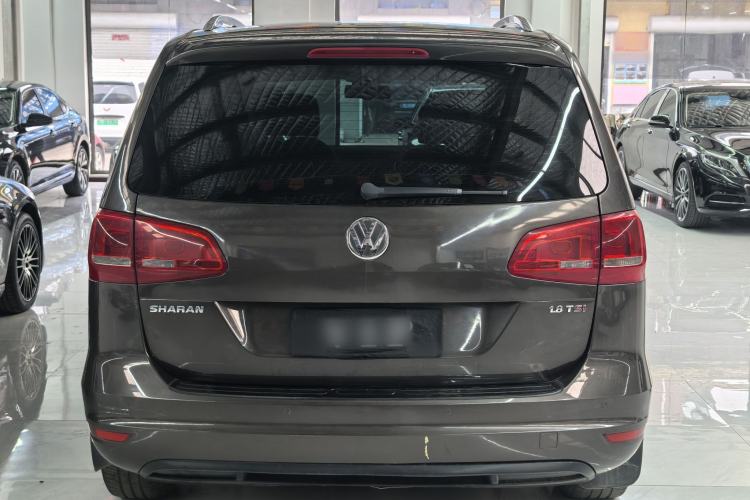 Used Volkswagen Sharan 2013 1.8TSI Comfort Model
