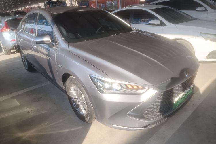 Used BYD Qin PLUS 2024 HONOR Edition DM-i 55KM Leading Model
