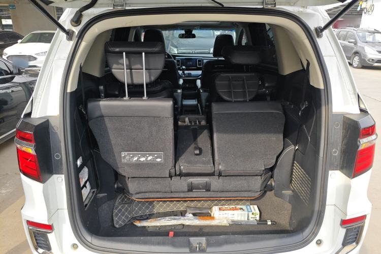 Used Honda Elysion 2019 2.0L Hybrid Luxury Edition
