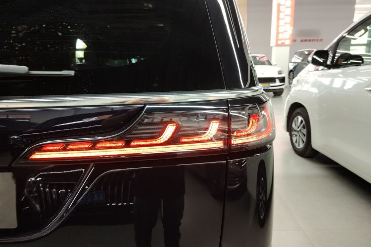 Used VOYAH Dream 2024 PHEV Ultra-Long Range Flagship Edition
