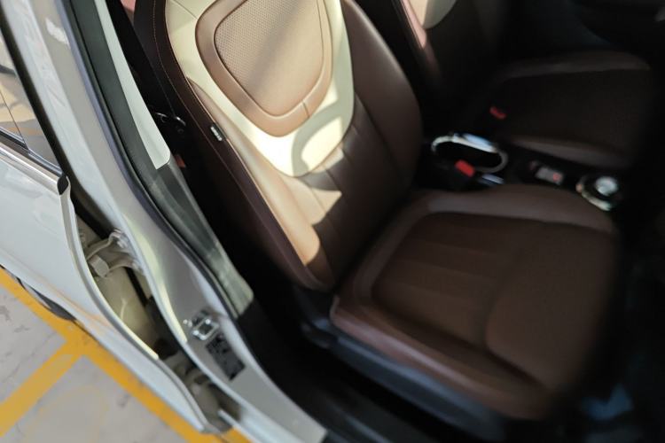 Used Wuling Bingo 2023 410 km Lingxi Deluxe Edition