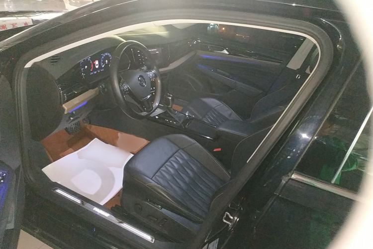 Used Volkswagen Passat 2019 380TSI Prestige Edition China VI Standard
