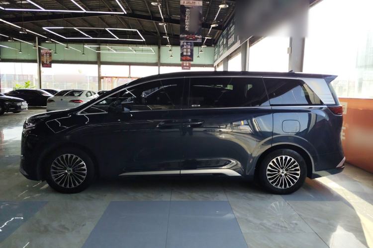 Used Denza D9 2022 DM-i 970 Four-Wheel Drive Flagship Model