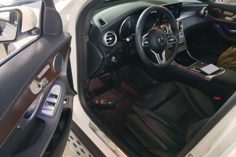 Used Mercedes-Benz GLC 2022 Facelift GLC 300 L 4MATIC Luxury Edition