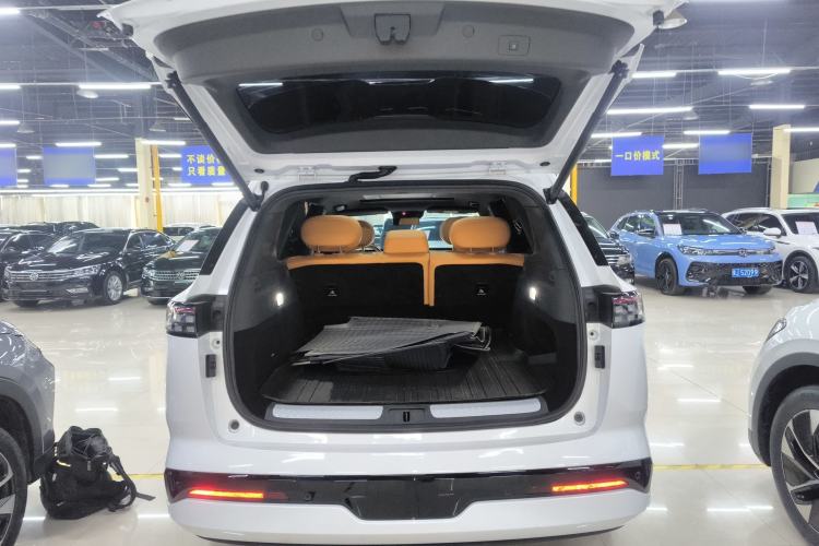 Used Dongfeng eπ eπ008 2025 210 Ultra LikeYi Edition 5-Seater
