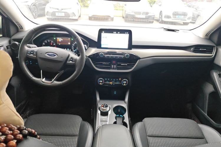 Used Ford Focus 2020 Sedan EcoBoost 180 Automatic Trend Edition
