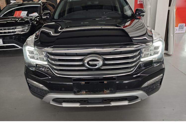 Used GAC Trumpchi GS8 2017 320T Two-Wheel Drive Luxury Smart Connectivity Version (7 Seats)
