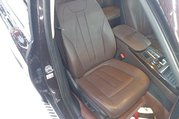 Used BMW X5 2018 xDrive28i
