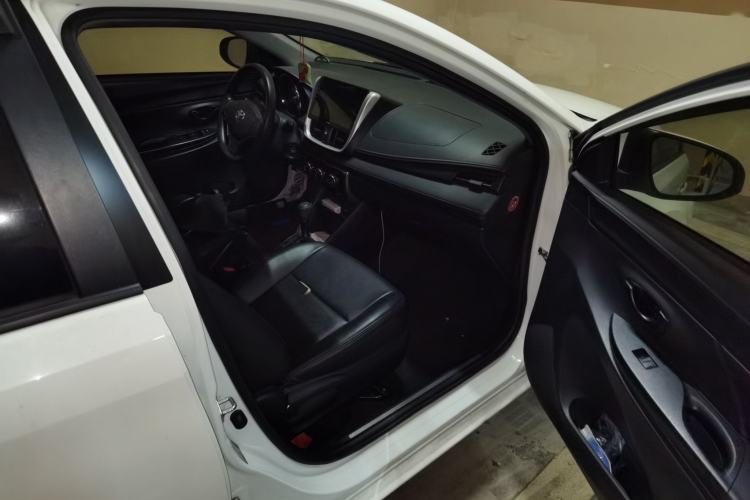 Used Toyota YARiS L 2019 1.5E CVT Dynamic Edition China VI compliant
