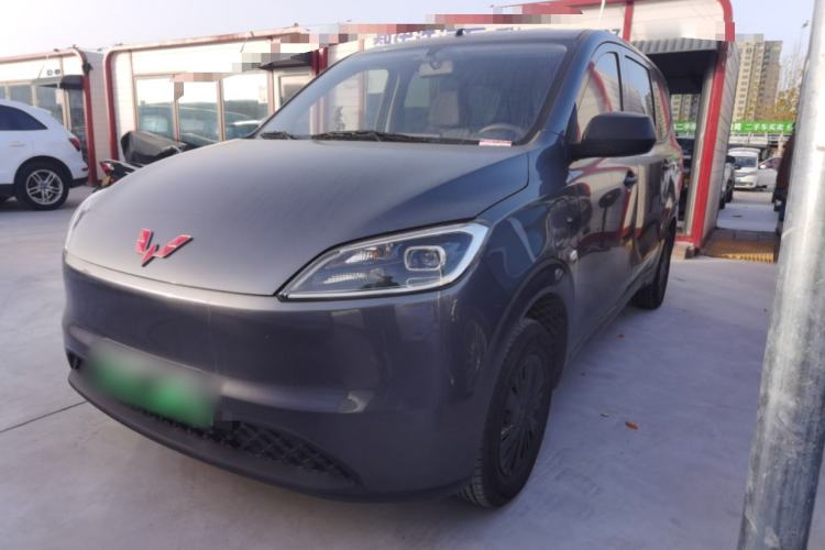 Used Wuling Hongguang New Energy 2024 All-Electric Model 300KM Practical Version
