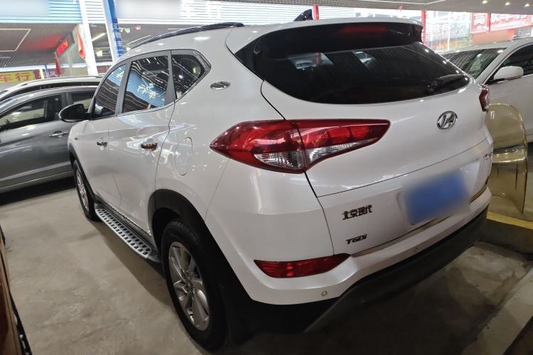 Used Hyundai Tucson 2018 1.6T Dual-Clutch Two-Wheel Drive 15th Anniversary Special Edition
