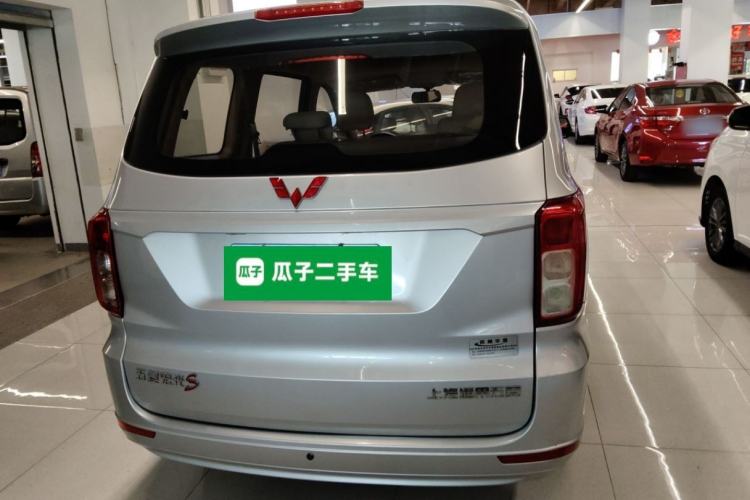 Used Wuling Hongguang 2021 1.5L S Standard Version LAR
