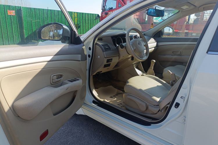 Used Nissan Sylphy 2012 Classic 1.6XE Manual Comfort Edition