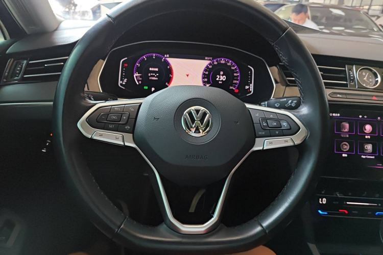 Used Volkswagen Magotan 2020 330TSI DSG Luxury Edition
