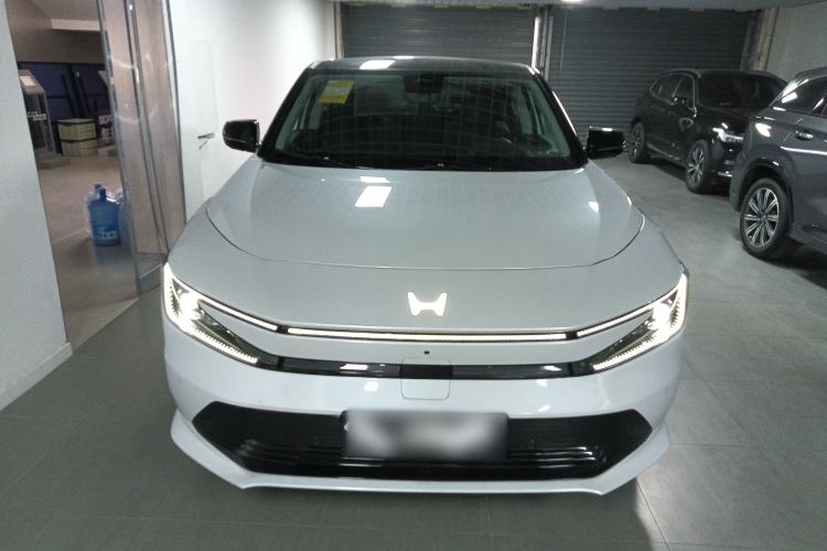 Used Honda P7 2025 Rear-Drive Long-Range Pro
