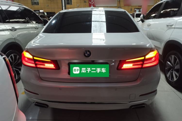 Used BMW 5 Series 2018 525Li Luxury Package
