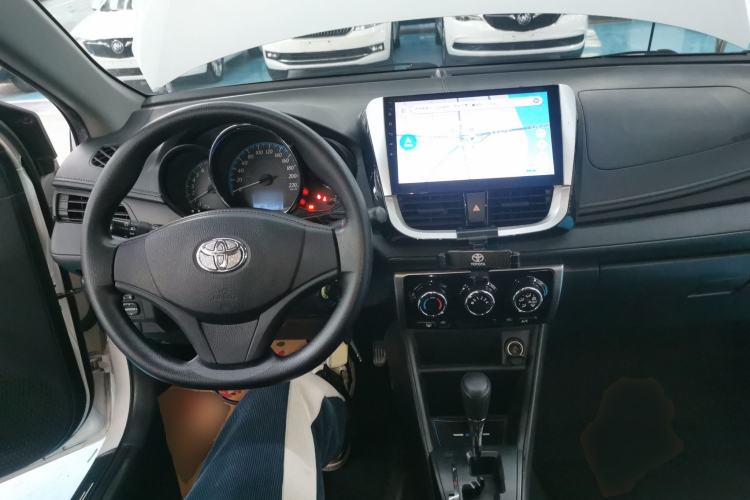 Used Toyota YARiS L 2016 Revised 1.5E CVT Charming Edition