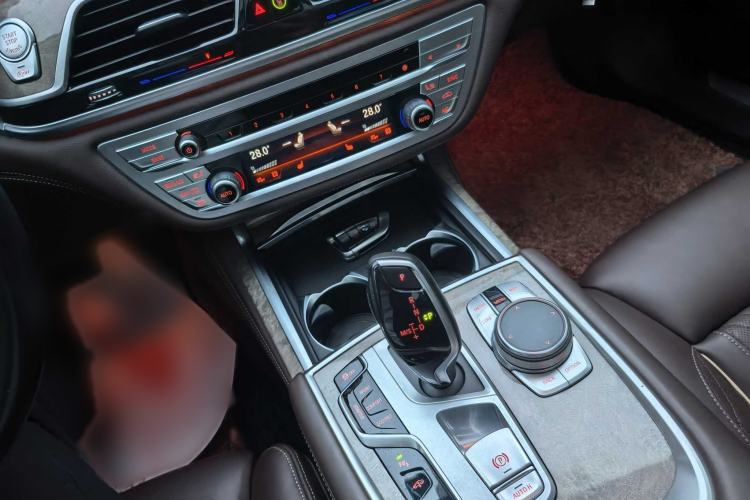 Used BMW 7 Series 2021 740Li Leading Edition Luxury Package
