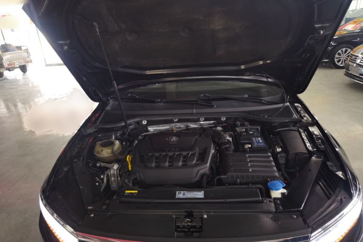 Used Volkswagen Magotan 2019 330TSI DSG Luxury Model China V Standard
