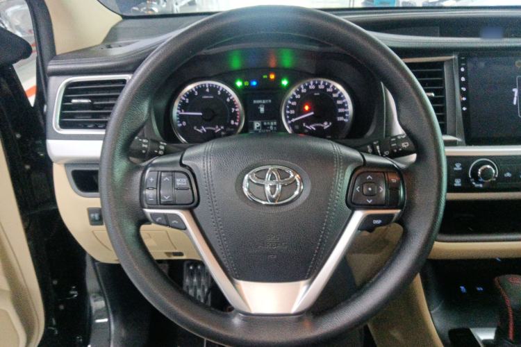 Used Toyota Highlander 2018 2.0T Four-Wheel Drive Elite Edition 7 Seats China VI Standard
