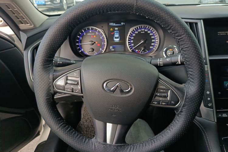 Used Infiniti Q50L 2016 2.0T Enjoyment Edition
