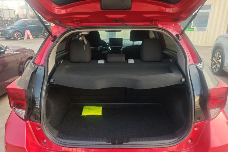 Used Toyota YARiS L 2021 X-Trail 1.5L CVT Leading Edition
