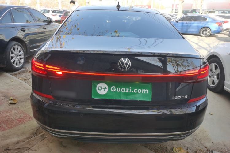 Used Volkswagen Passat 2023 330TSI Luxury Edition
