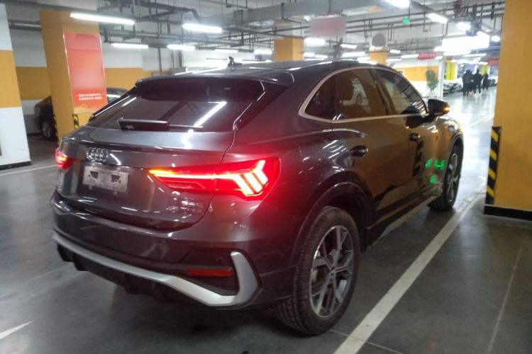 Used Audi Q3 Sportback 2020 40 TFSI Fashion Model
