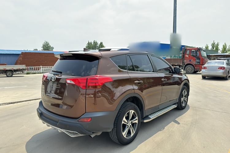 Used Toyota RAV4 2015 2.0L CVT Two-Wheel Drive Fashion Edition
