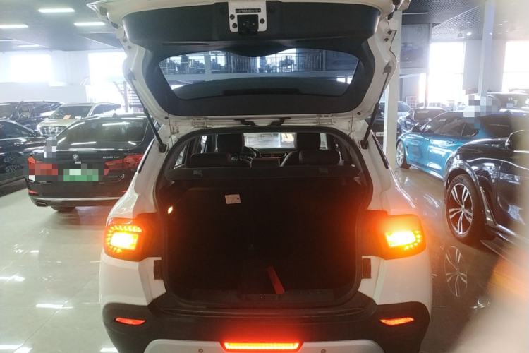 Used Brilliance V3 2016 1.5L Automatic Smart Version